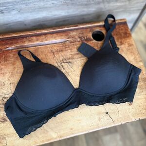 Warner's Black Lace Full Coverage Bra for Intimate Comfort sz 38C preworn